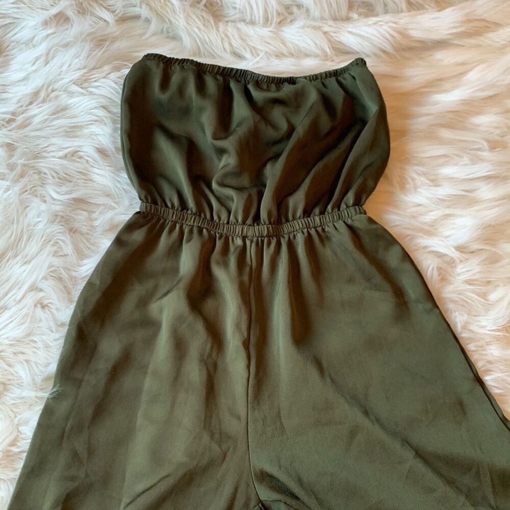 Urban Outfitters Army Green Crop Jumpsuit Wide Leg Strapless Womens Size XS - Picture 3 of 9